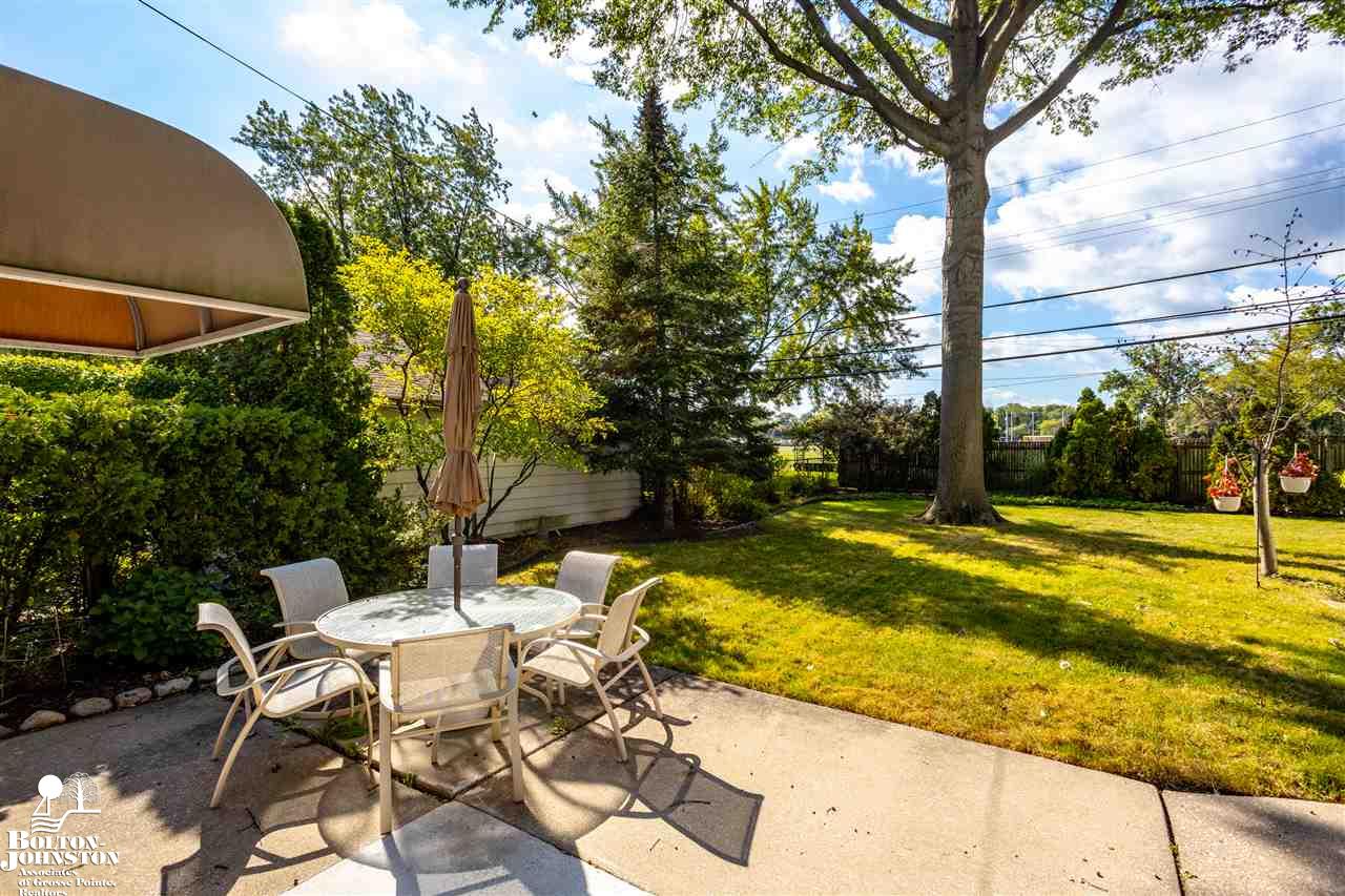 1231 Torrey Road Grosse Pointe Woods, MI 48236 - Photo 29 of 41