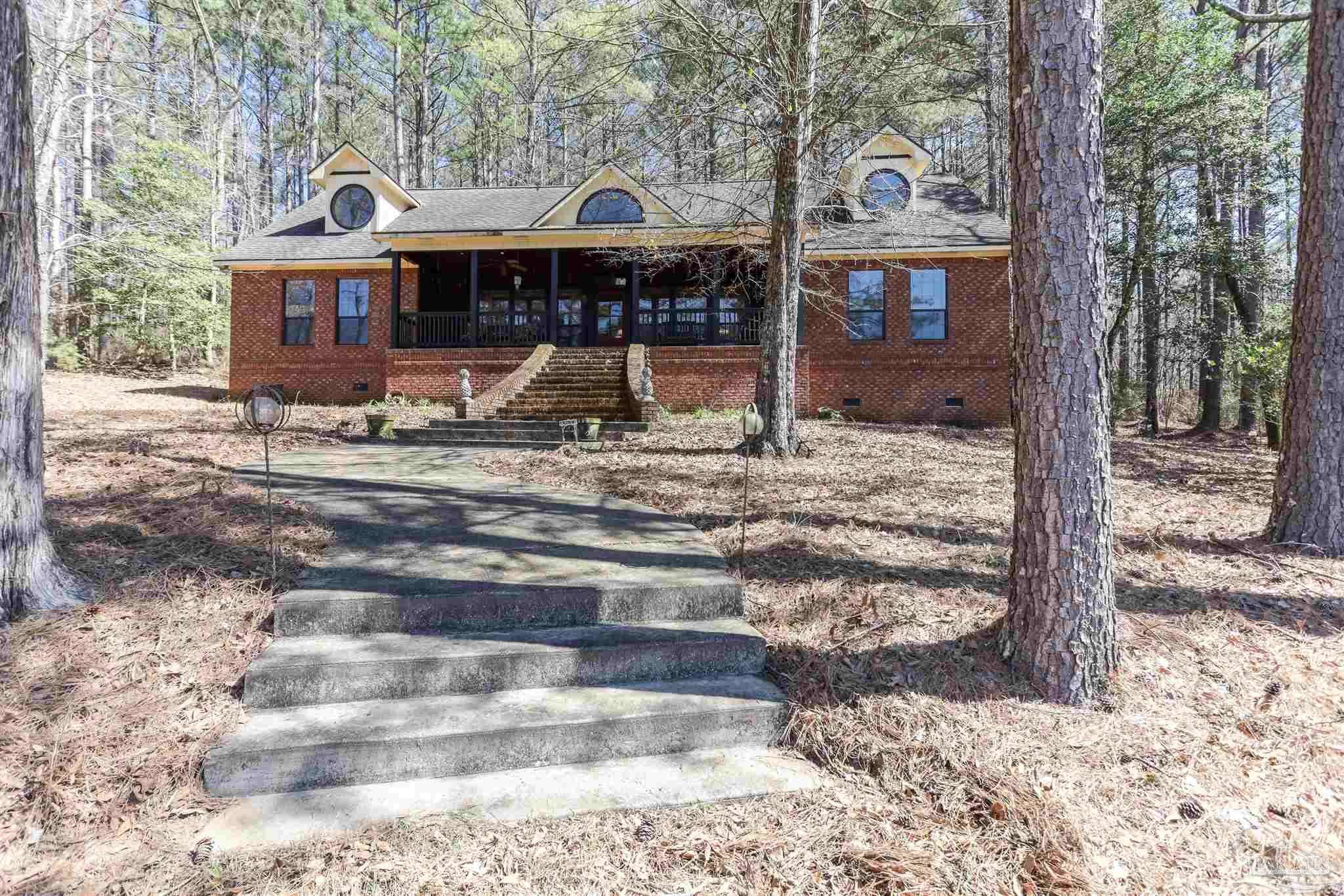 815 Thompson Road Monroeville, AL 36460 - Photo 2 of 44
