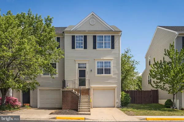 $595,000 | 534 Kalmia Square Northeast, Leesburg, VA 20176