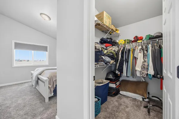 $349,900 | 1126 Highland Lane West, West Fargo, ND 58078