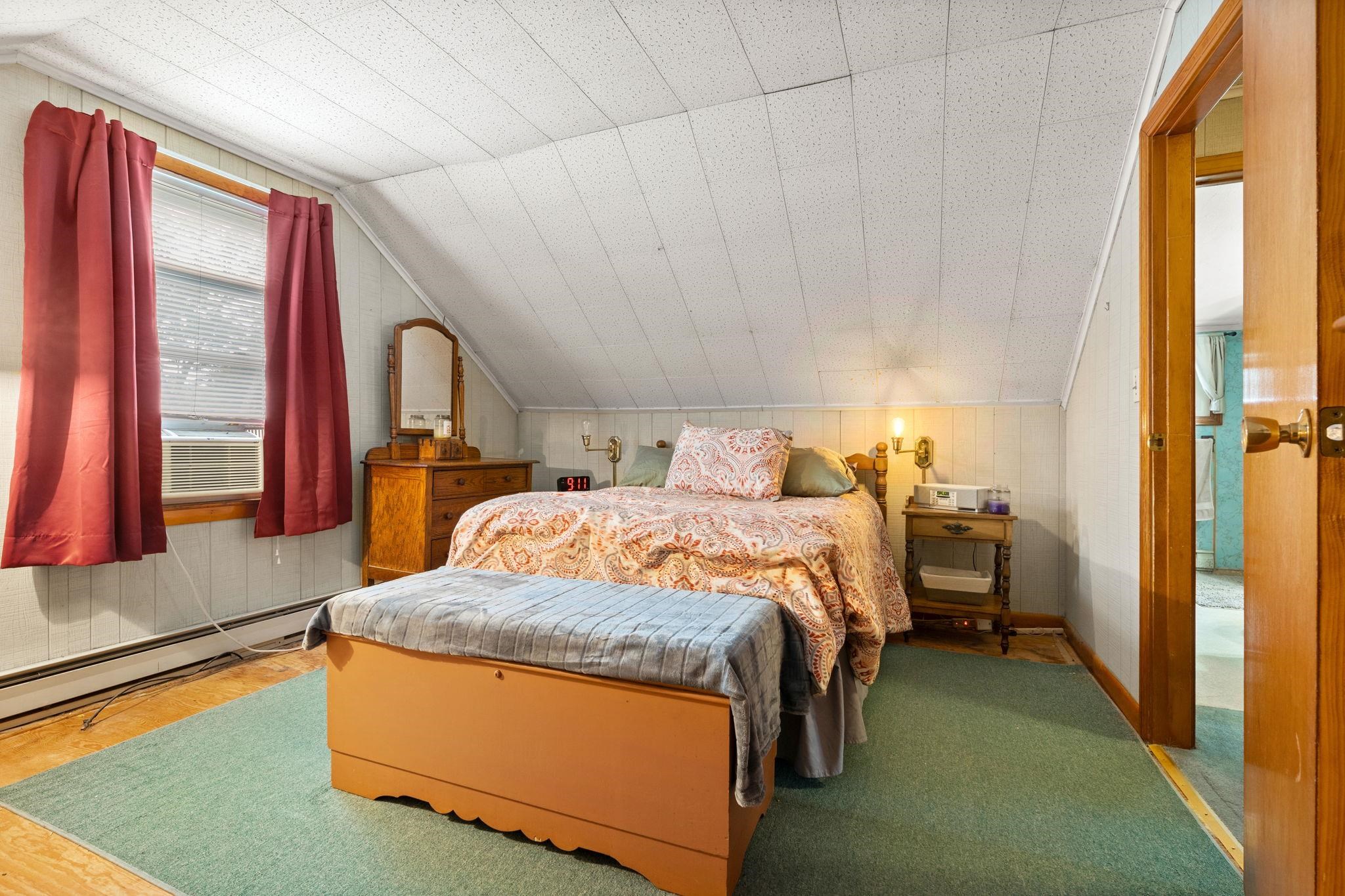 1013 Cilley Road Manchester, NH 03103 - Photo 14 of 19