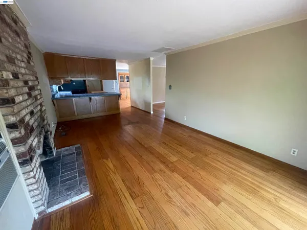 $1,299,950 | 7819 Highland Oaks Drive, Pleasanton, CA 94588