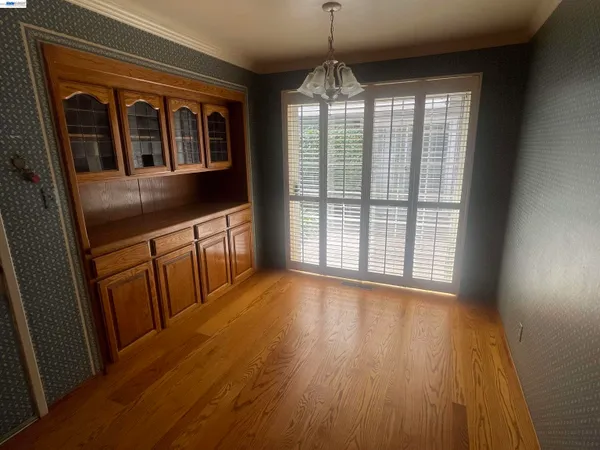 $1,299,950 | 7819 Highland Oaks Drive, Pleasanton, CA 94588