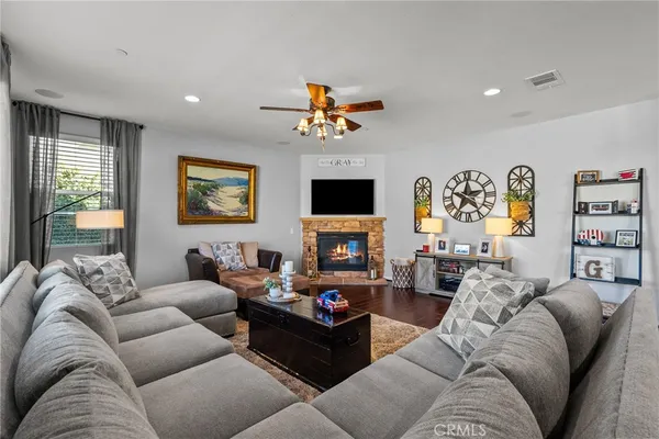 $1,275,000 | 24557 Rosette Lane, Valencia, CA 91354