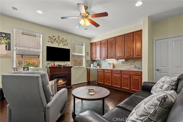$1,275,000 | 24557 Rosette Lane, Valencia, CA 91354
