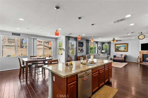$1,275,000 | 24557 Rosette Lane, Valencia, CA 91354