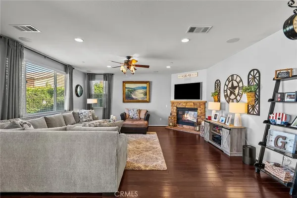 $1,275,000 | 24557 Rosette Lane, Valencia, CA 91354