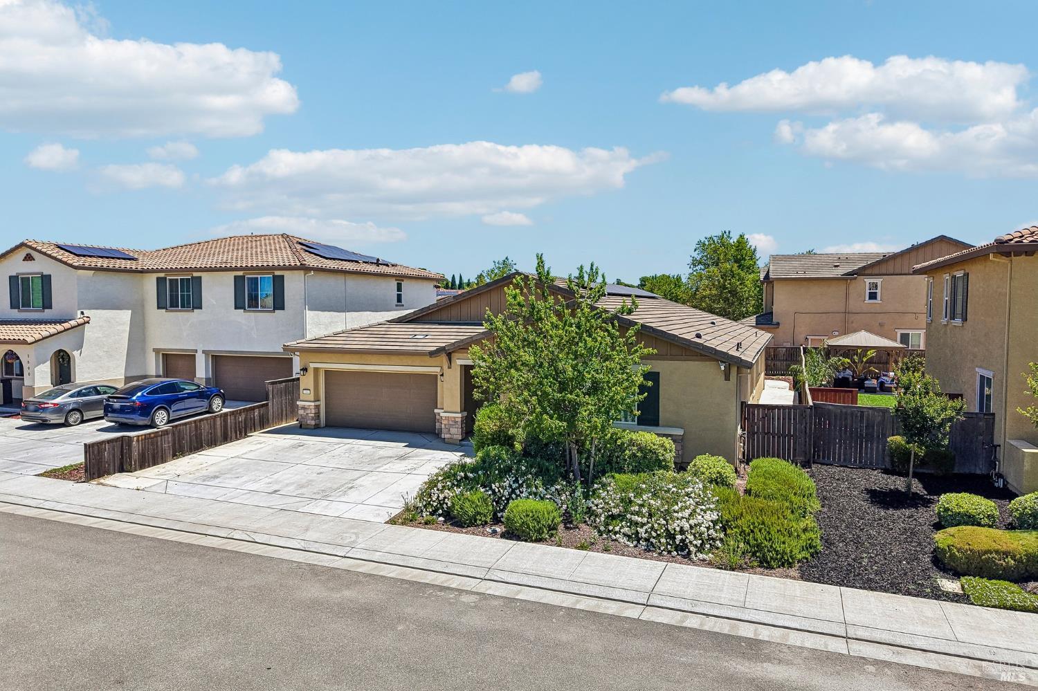 1680 Gold Street Dixon, CA 95620 - Photo 38 of 50