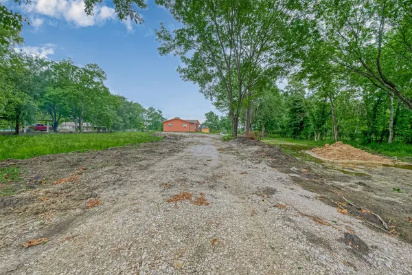 $370,000 | 1031 County Road 491, Dayton, TX 77535