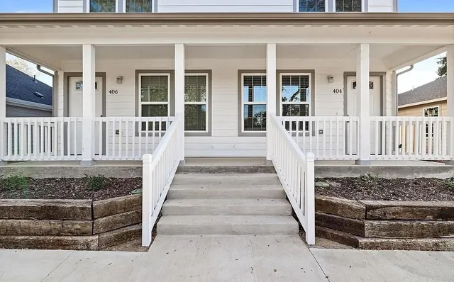 $1,300 | 404 East Elm Street, Denison, TX 75021