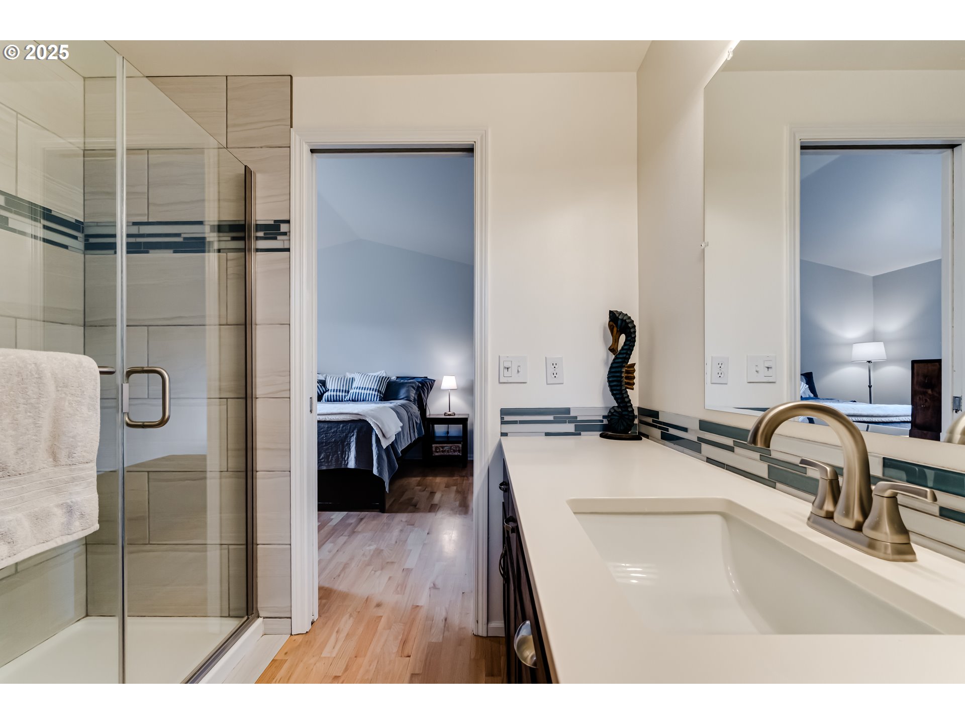 2467 Noah Street Eugene, OR 97402 - Photo 14 of 25 Primary Bedroom