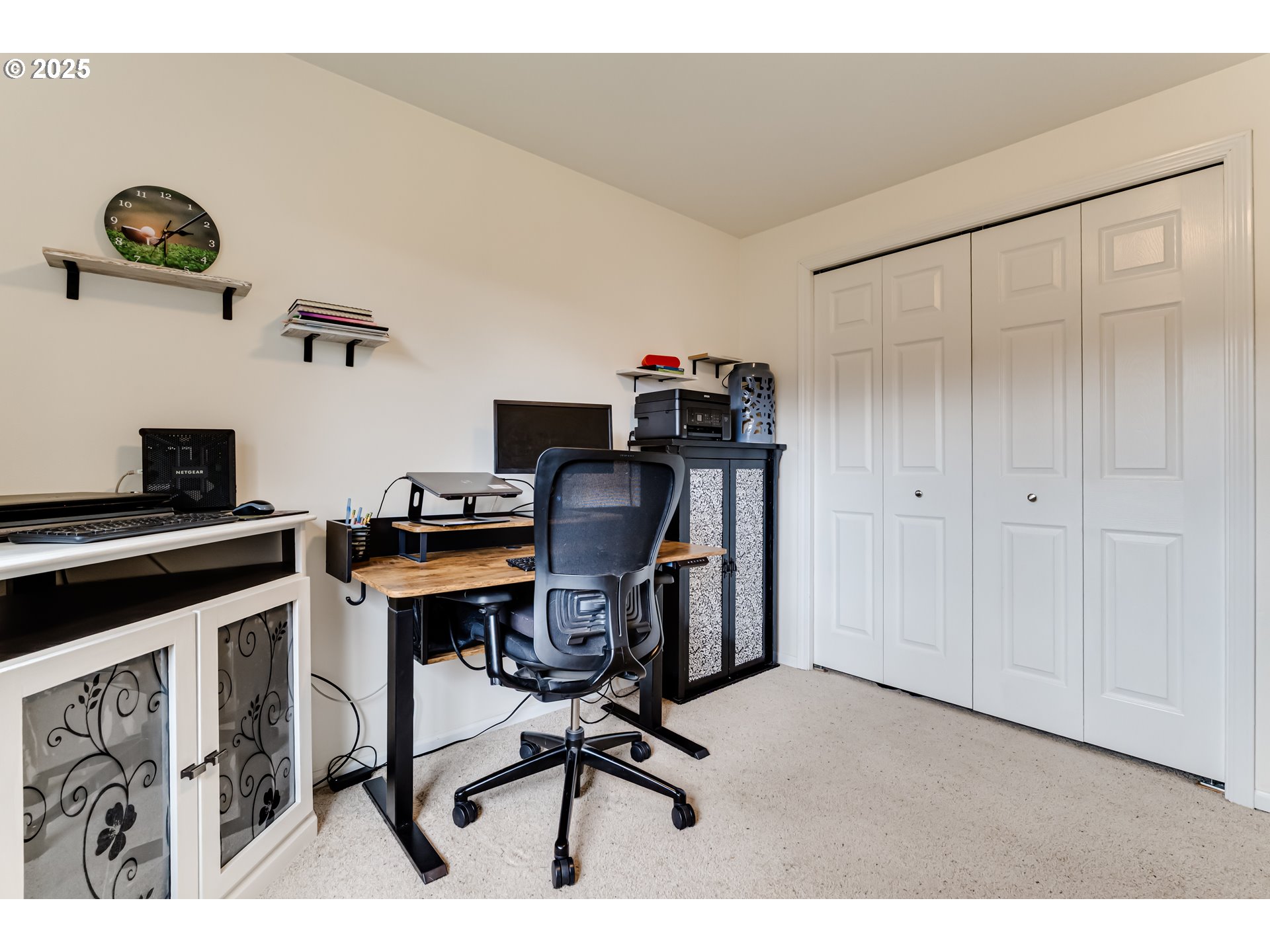 2467 Noah Street Eugene, OR 97402 - Photo 18 of 25 Bedroom