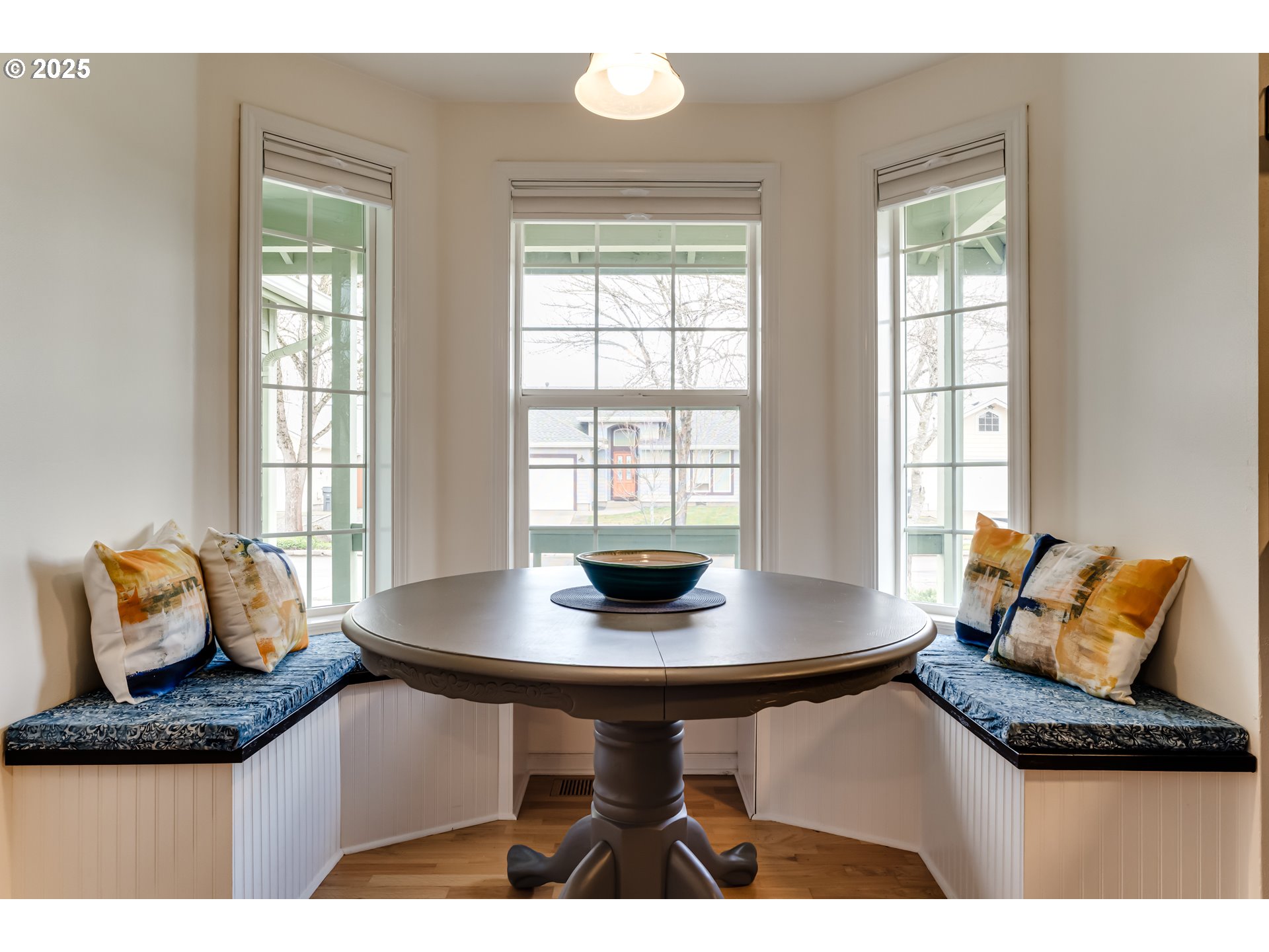2467 Noah Street Eugene, OR 97402 - Photo 9 of 25 Dining Room