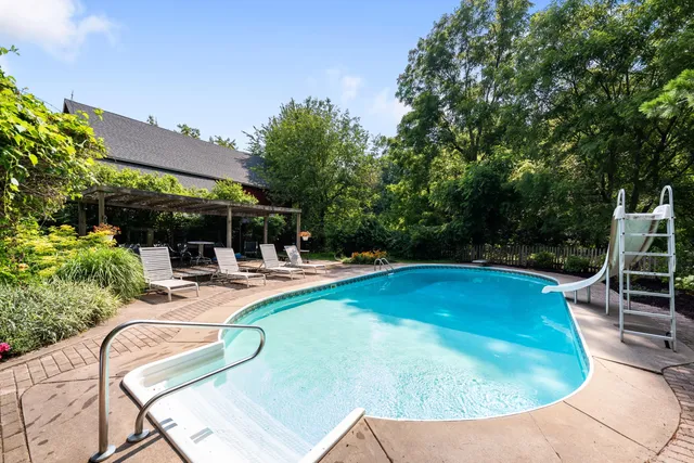 $1,300,000 | 6475 Olive Branch Road, Galien, MI 49113