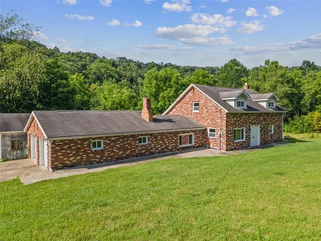 $215,000 | 564 Bartleyville Road, Burgettstown, PA 15021