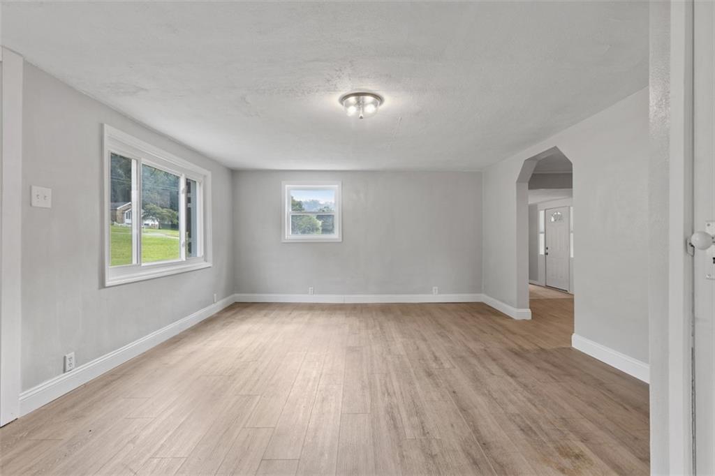 564 Bartleyville Road Burgettstown, PA 15021 - Photo 6 of 46