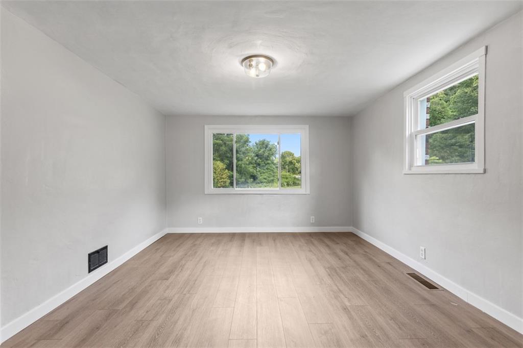 564 Bartleyville Road Burgettstown, PA 15021 - Photo 7 of 46