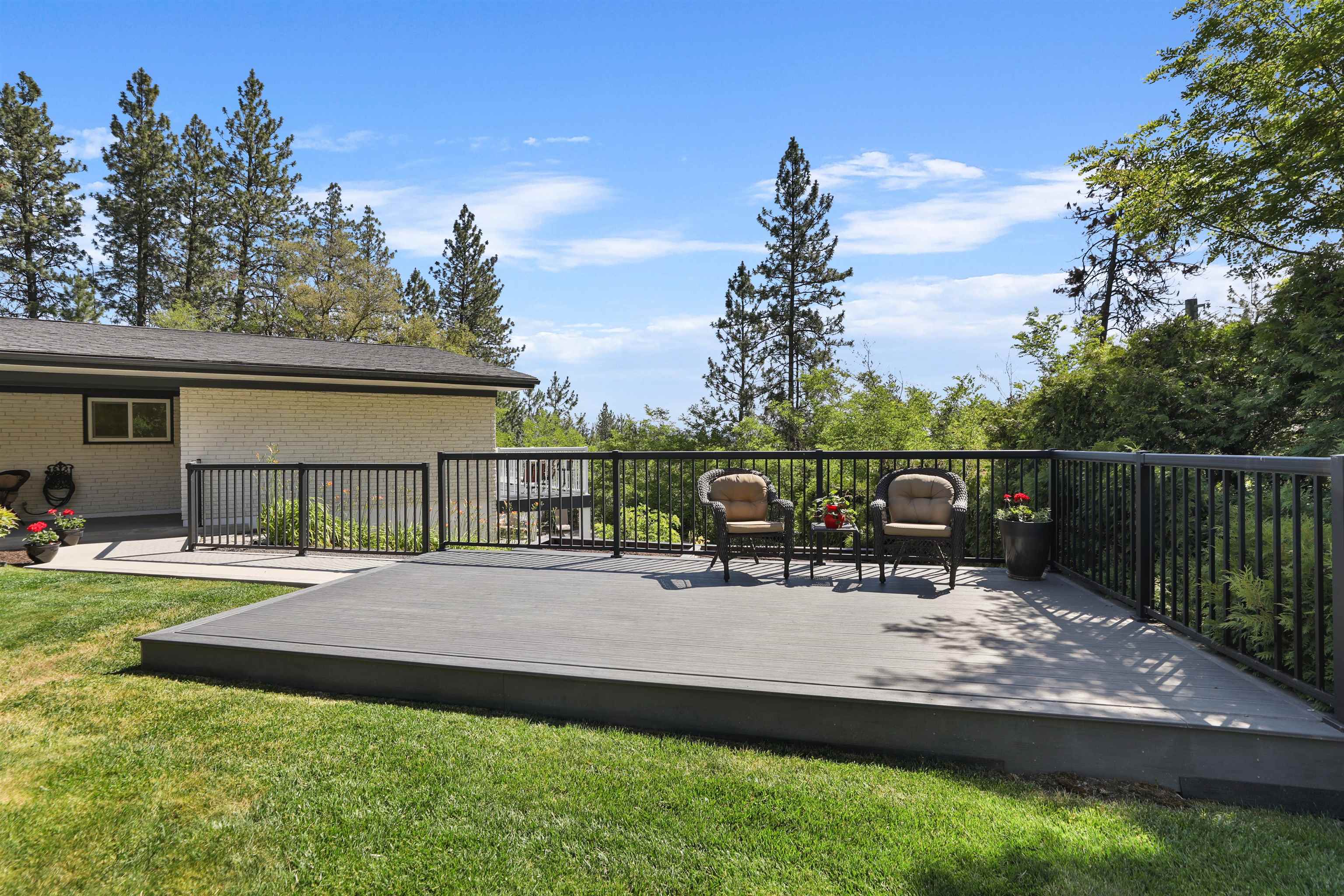 1105 West Edgehill Road Spokane, WA 99218 - Photo 39 of 39 Gallery Image 39