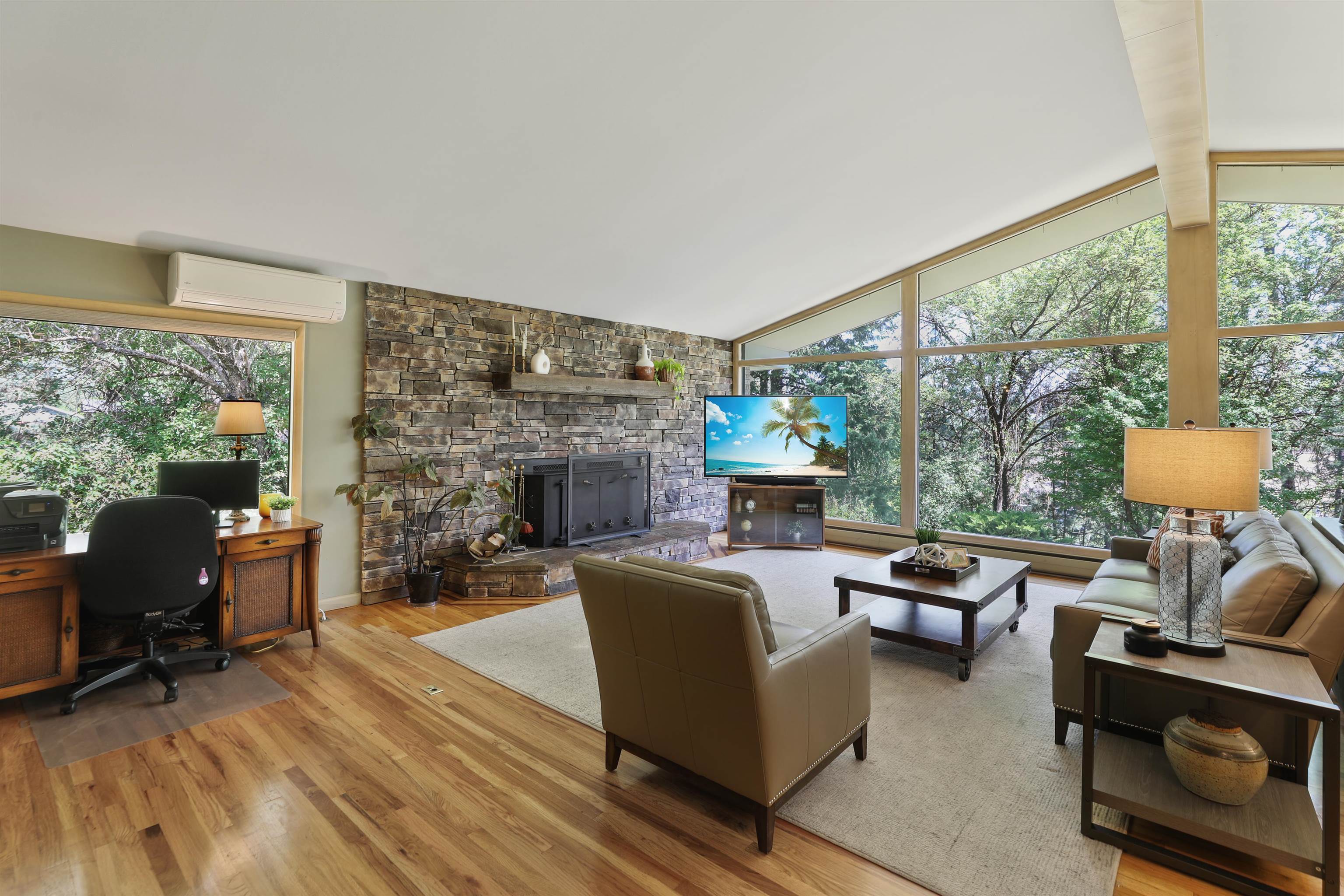 1105 West Edgehill Road Spokane, WA 99218 - Photo 10 of 39 Gallery Image 10