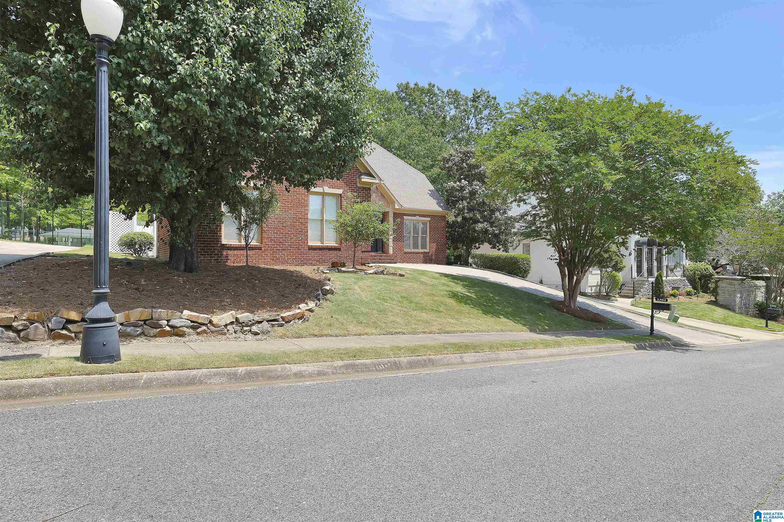 2304 Ridge Trail Birmingham, AL 35242 - Photo 2 of 32