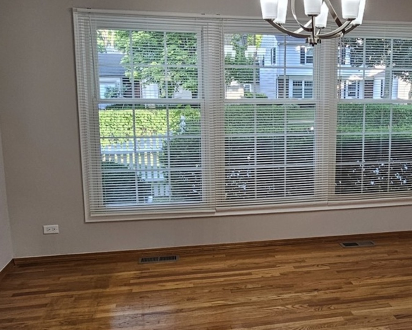 10 Mayflower Road Vernon Hills, IL 60061 - Photo 5 of 30