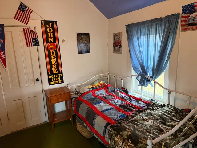 $129,900 | 120 East 700 North Road, Buckley, IL 60918