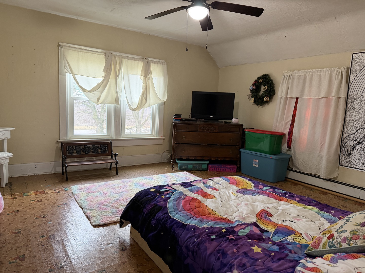 120 East 700 North Road Buckley, IL 60918 - Photo 13 of 21 a bedroom with a bed and a television