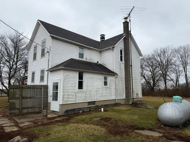$129,900 | 120 East 700 North Road, Buckley, IL 60918
