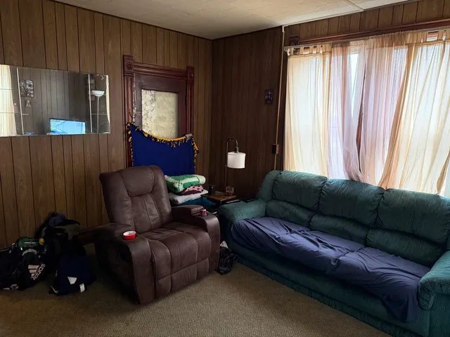 $129,900 | 120 East 700 North Road, Buckley, IL 60918