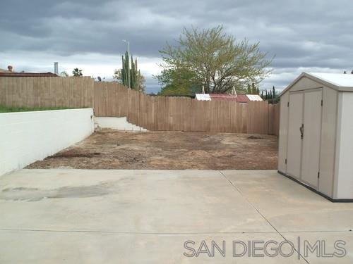 9255 Ellenbee Road Santee, CA 92071 - Photo 13 of 14 Gallery Image 13