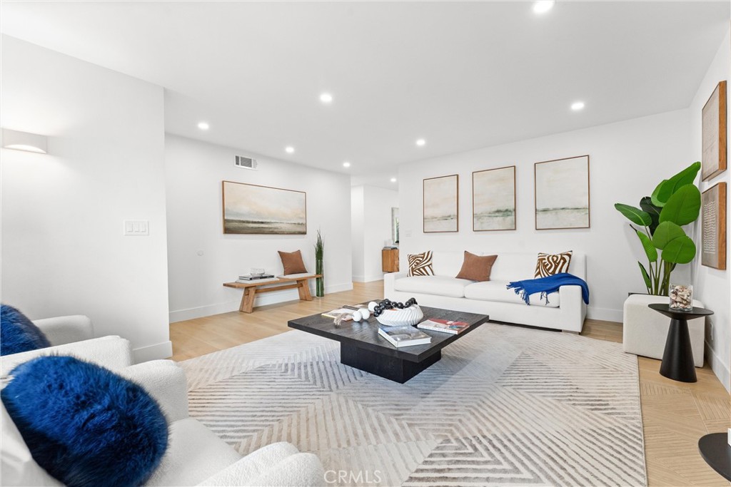3621 Myrtle Street Irvine, CA 92606 - Photo 9 of 40 a living room with furniture and a potted plant