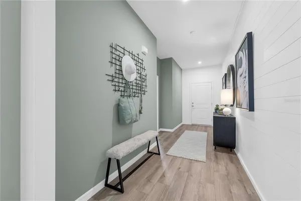 $369,990 | 1118 Clay Boulevard, Tavares, FL 32778