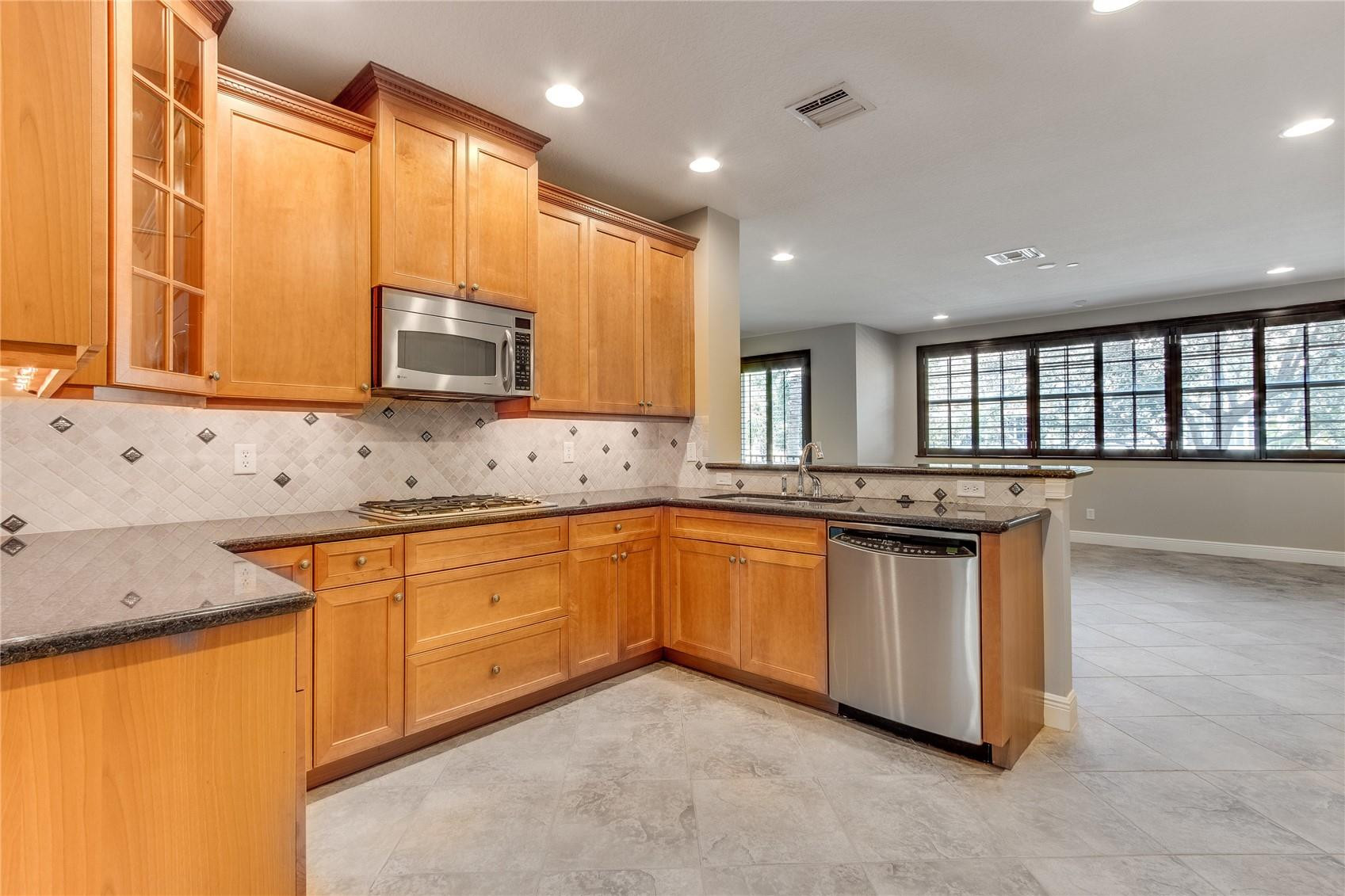 5540 Northeast Trieste Terrace Boca Raton, FL 33487 - Photo 11 of 35 Photo 11