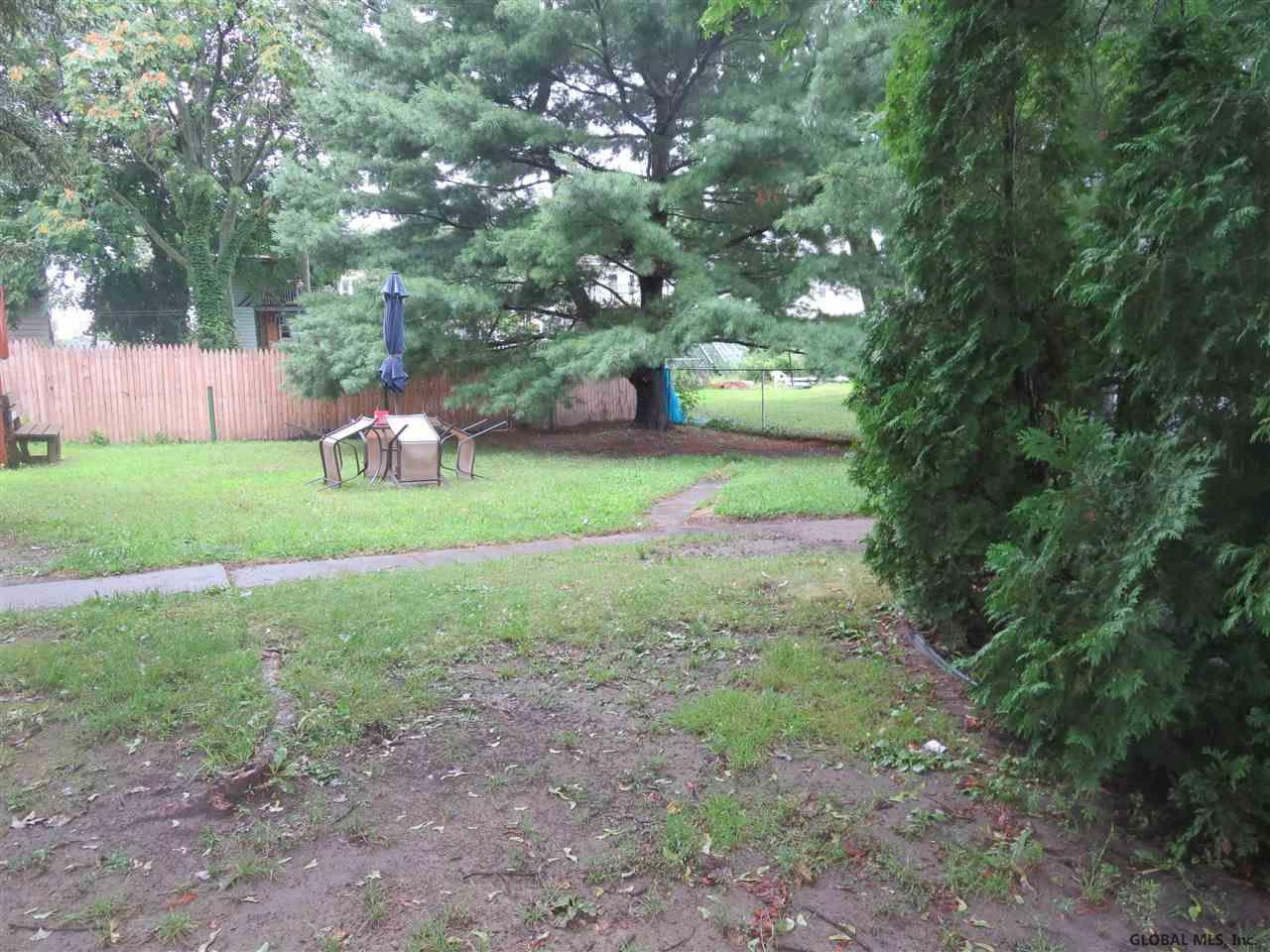 21 Rensselaer Avenue Rensselaer, NY 12144 - Photo 18 of 23 Photo 19