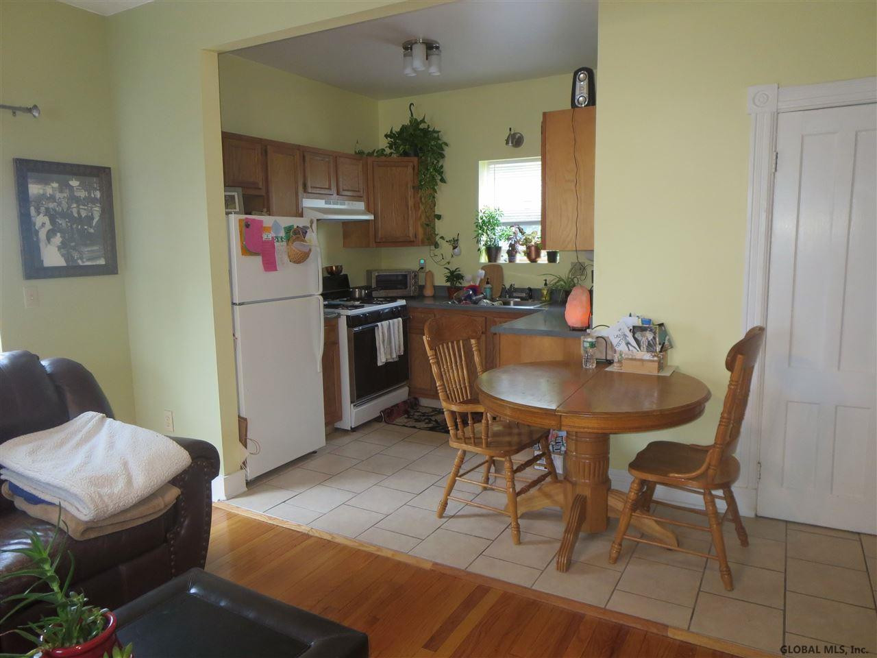 21 Rensselaer Avenue Rensselaer, NY 12144 - Photo 5 of 23 Photo 5