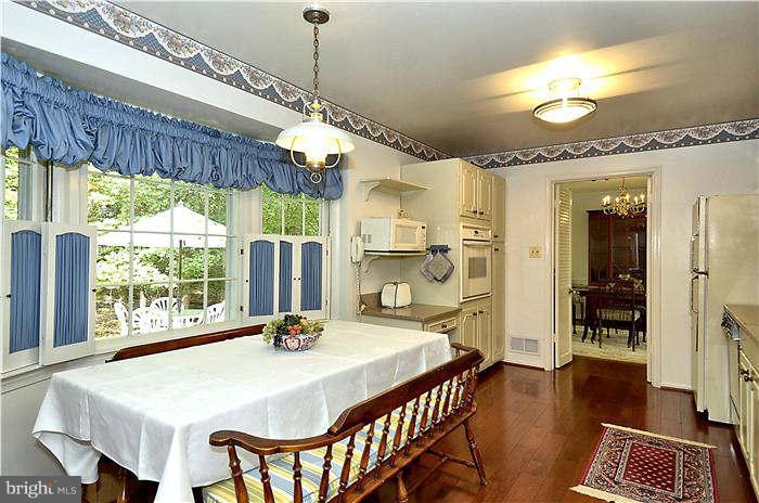 11106 Marcliff Road Rockville, MD 20852 - Photo 11 of 30 Kitchen