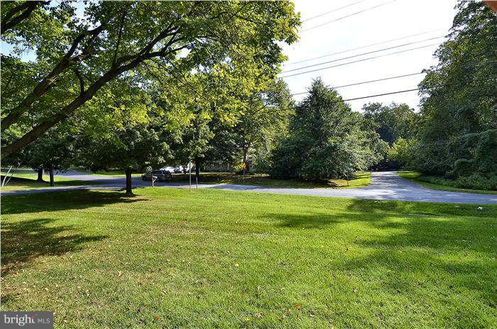 11106 Marcliff Road Rockville, MD 20852 - Photo 3 of 30 Exterior (Front)