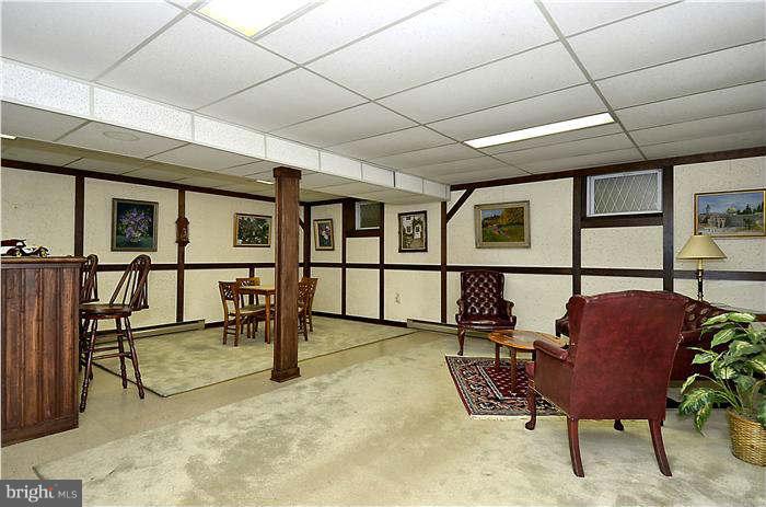11106 Marcliff Road Rockville, MD 20852 - Photo 27 of 30 Interior (General)