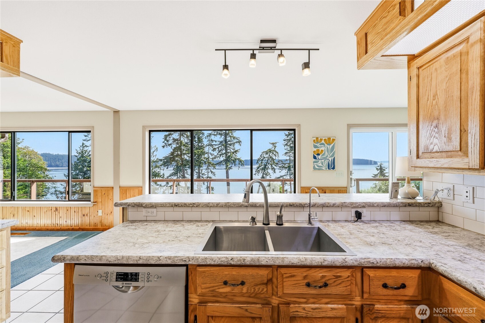 209 Old Oak Bay Road Port Hadlock, WA 98339 - Photo 14 of 40