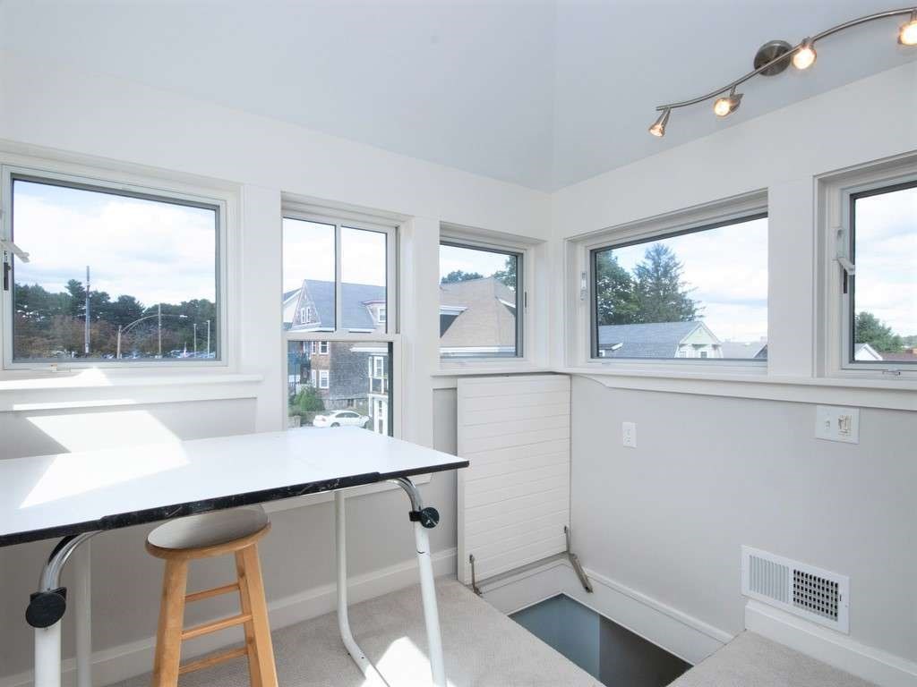 31 Martinwood Road Boston, MA 02130 - Photo 18 of 20 Gallery Image 18