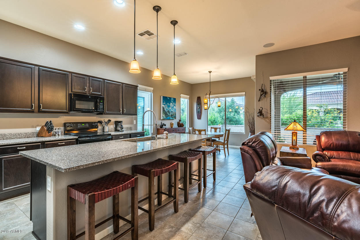 16926 West Granada Road Goodyear, AZ 85395 - Photo 11 of 50 DSC_2734-HDR