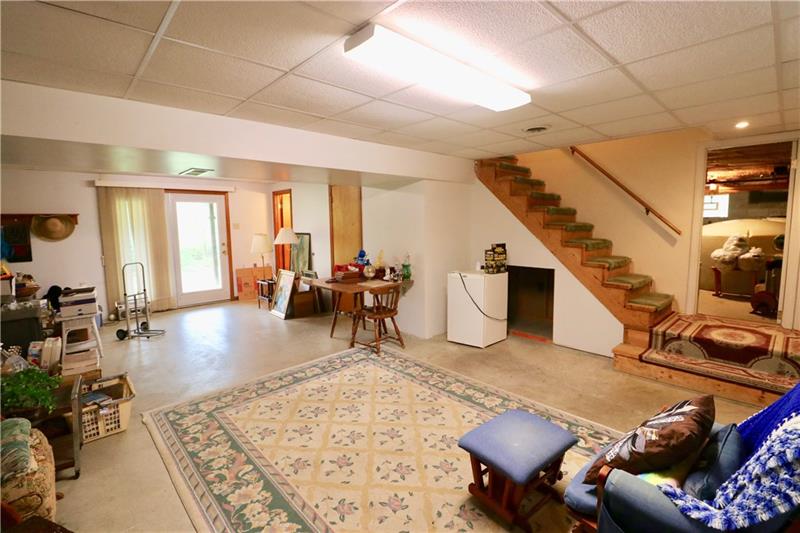 195 Fayette City Road Perryopolis, PA 15473 - Photo 4 of 23