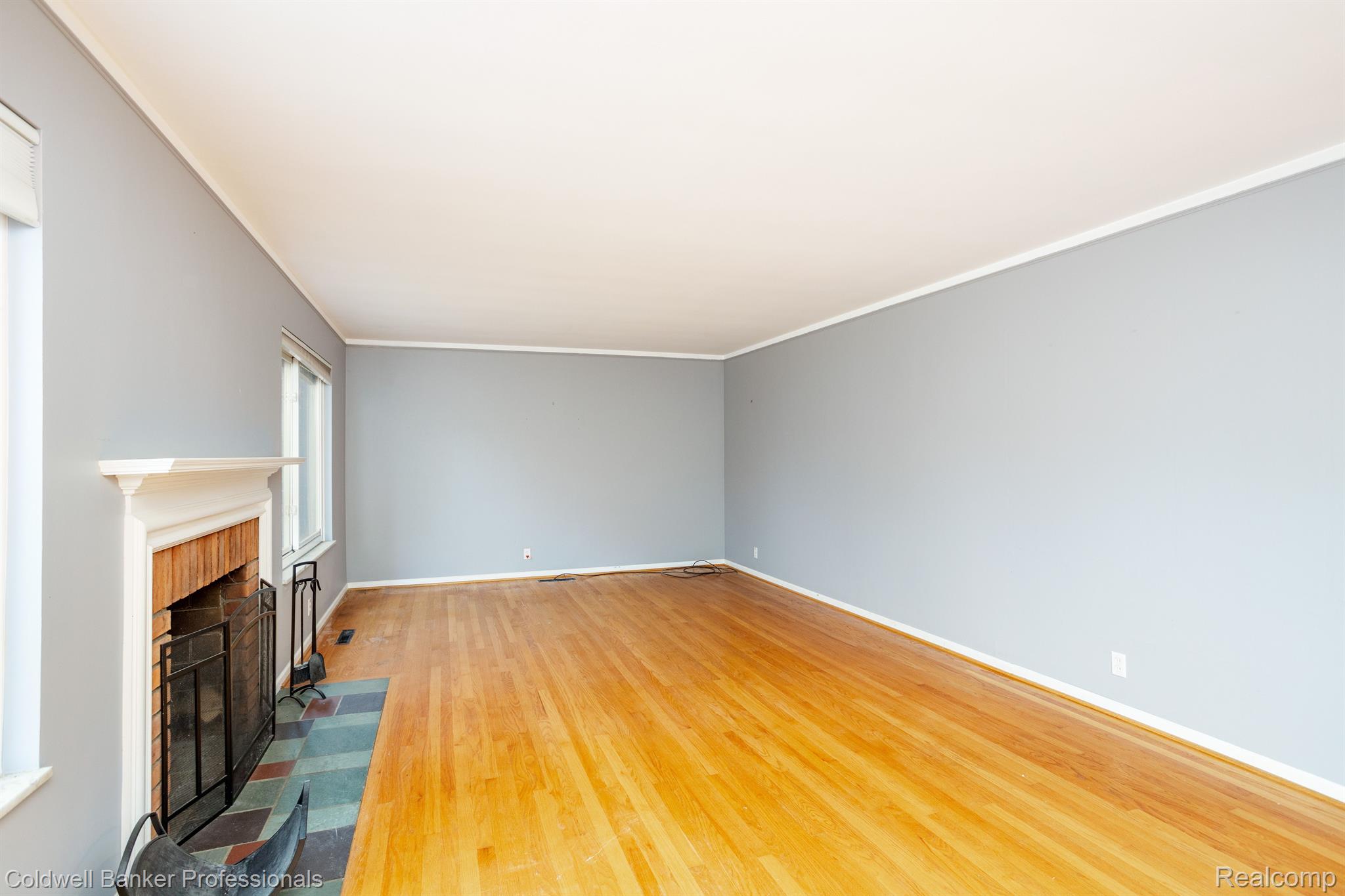 427 Lexington Road Grosse Pointe, MI 48236 - Photo 6 of 22 Gallery Image 6