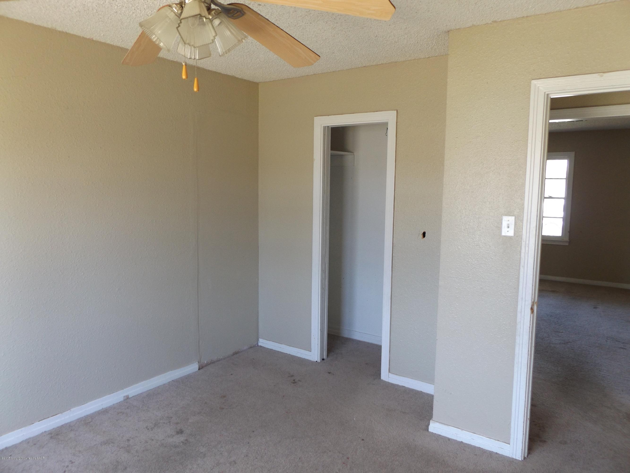 4306 South Travis Street Amarillo, TX 79110 - Photo 8 of 14 2ND BEDROOM