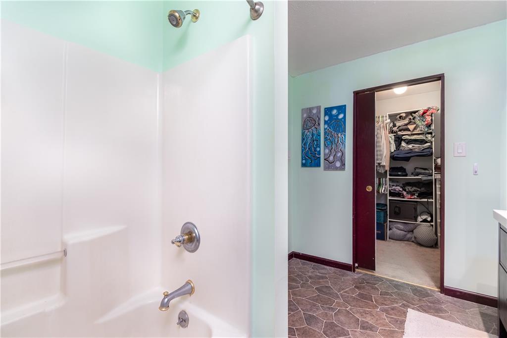 1612 Brodhead Road Coraopolis, PA 15108 - Photo 16 of 22 Gallery Image 16