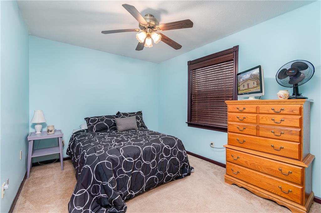 1612 Brodhead Road Coraopolis, PA 15108 - Photo 17 of 22 Gallery Image 17