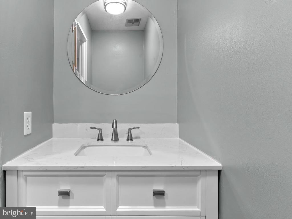 17427 Pipers Way, Unit 14 Olney, MD 20832 - Photo 15 of 28