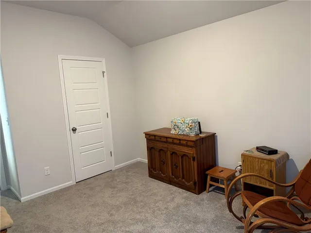 $324,900 | 800 Bentley Drive, Belton, MO 64012