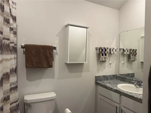 $310,000 | 800 Bentley Drive, Belton, MO 64012