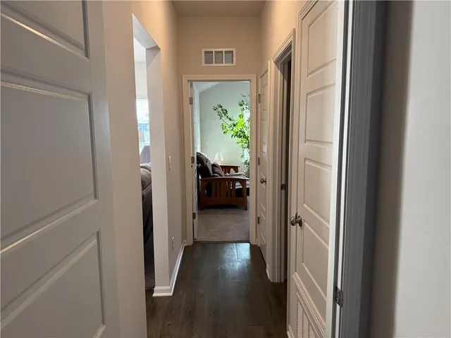 $324,900 | 800 Bentley Drive, Belton, MO 64012